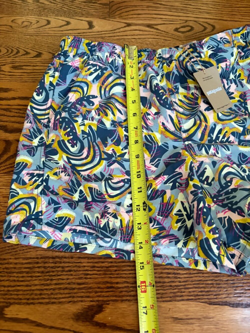 Patagonia Women's Baggies 5" Shorts Size Medium Wild Botanist: Tidal Teal 57059 - Picture 4 of 10